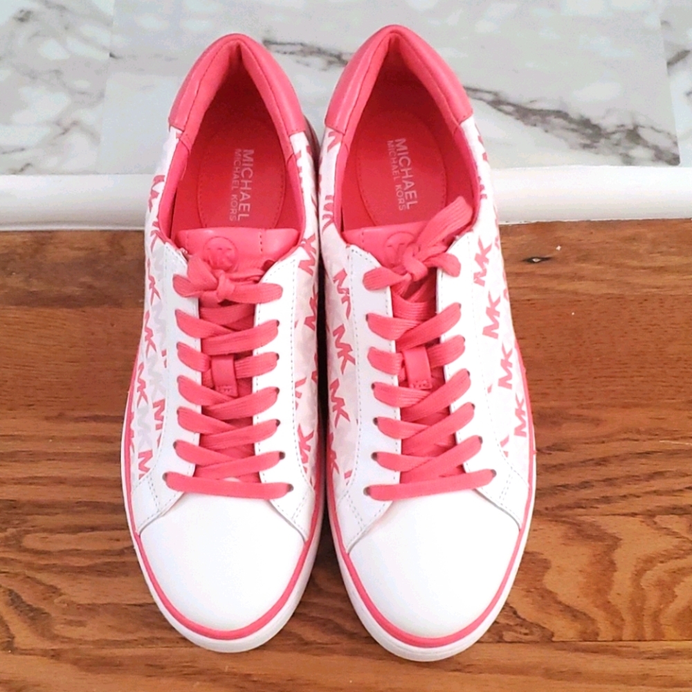 Michael Kors Chapman  platform. Sneakers